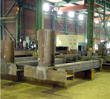 組立、溶接、検査ライン（本社工場A棟）